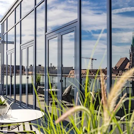 Luxus Penthouse Ueber Den Daechern Von *