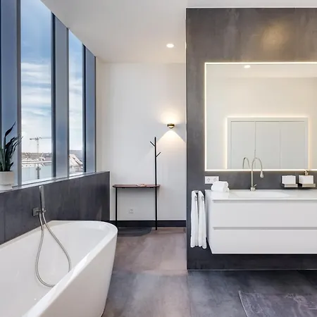 Luxus Penthouse Ueber Den Daechern Von Apartment